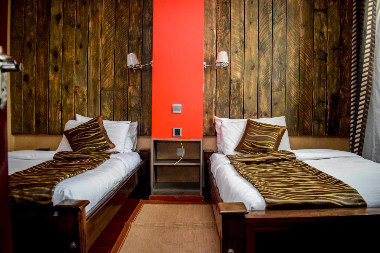 Simba Village Relax Inn เอลโดเร็ท ภายนอก รูปภาพ